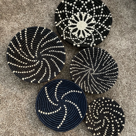 Wall baskets set of 5 - Picture 1 of 2